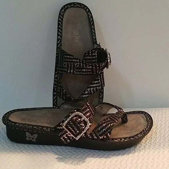 ALEGRIA SANDALS - BLACK &‎ SILVER - SZ US 7/7.5 - Picture 1 of 5